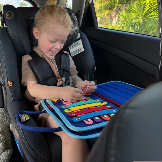 mamaDealz™ Montessori Busy Board